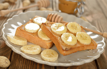 Canvas Print - Toast with peanut butter and banana