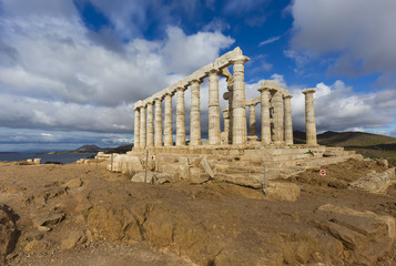 Fototapete - Temple of Poseidon at Cape Sounion in Greece