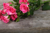 Fototapeta Kwiaty - Bouquet of pink roses