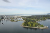 Fototapeta Miasto - Helikopterflug von Vancouver nach Vancouver Island