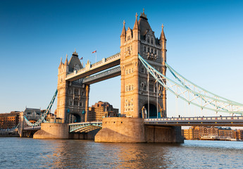 Fototapete - Tower Bridge in London