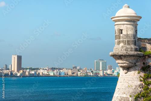 Obraz w ramie Havana skyline with El Morro on the foreground