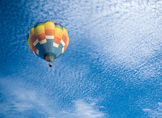 Wall Mural - Hot air balloon and cloudscape background