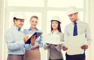 Poster - happy business team in office