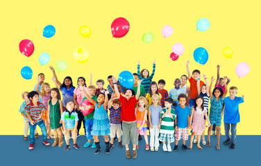 Wall Mural - Multiethnic Children Smiling Happiness Friends Balloon Concept