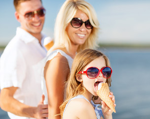 Sticker - happy family eating ice cream