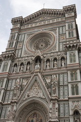 Wall Mural - Basilica Saint Mary of the Flower in Florence, Italy