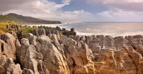 Wall Mural - Pancake Rocks, New Zealand - long time exposure