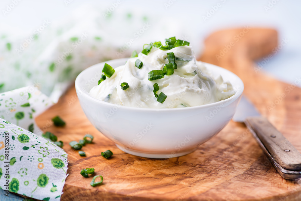 Fresh cream cheese spread with herbs - obrazy, fototapety, plakaty 