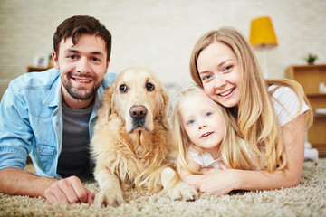 Wall Mural - Family on the floor