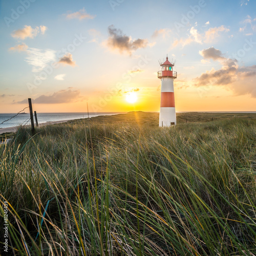 Naklejka na szybę Leuchtturm in List auf Sylt am Ellenbogen