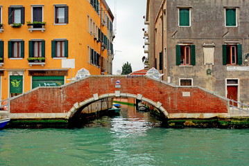 Wall Mural - Venice, Italy, Cannaregio canal Saponela bridge