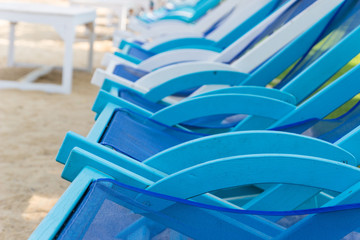  blue and white wooden beach chair