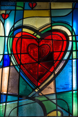 Obraz w ramie heart shape glass window