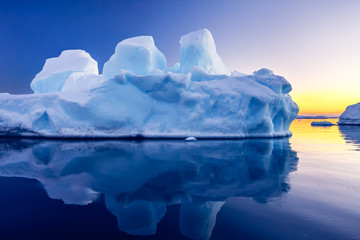 Wall Mural - antarctic glacier