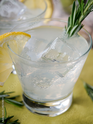 Fototapeta na drzwi i meble Gin and tonic