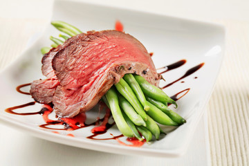 Sticker - Roast beef and string beans