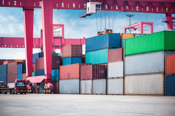 Canvas Print - container depot