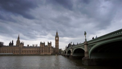 Fototapete - Palace of Westminster and Big Ben seen from South Bank