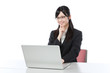 © aijiro - ビジネスウーマン　ノートパソコンで仕事