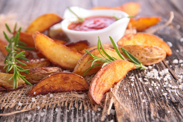 Wall Mural - french fries and rosemary