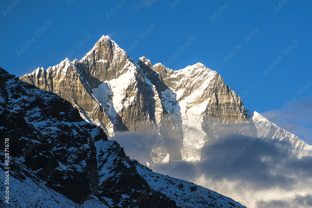 view of the Lhotse - obrazy, fototapety, plakaty 