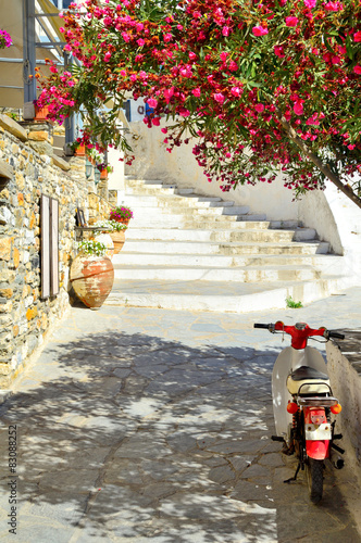 Fototapeta do kuchni Beautiful mediterranean chora, Naxos island, Greece