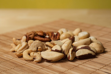 mix of nuts, para cashew brazil macadamian pecan