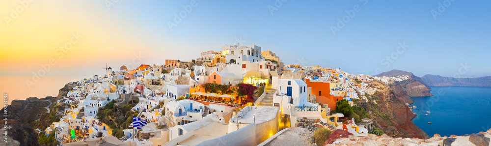 Santorini sunset (Oia) - Greece - obrazy, fototapety, plakaty 