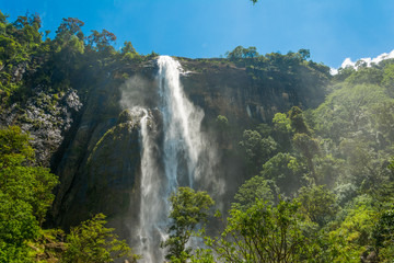  Diyaluma waterfall Sri Lanka