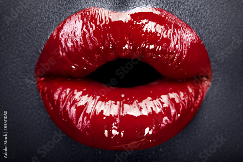 Plakat na zamówienie red lips make-up black leather2