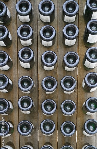 Sektflaschen-Regal Canvas Print