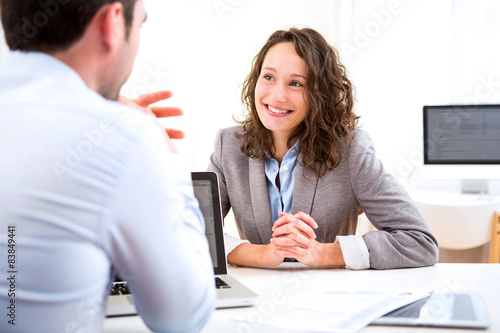 Fotografía Young attractive woman during job interview