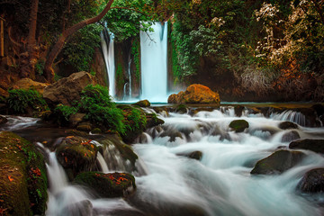 Floating river