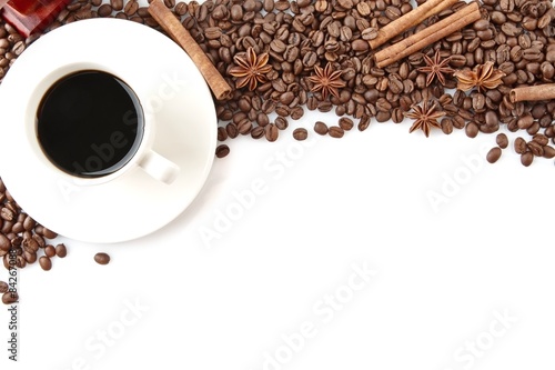 Fotografie, Obraz Coffee cup with beans at the top on white