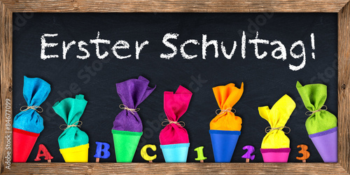 Erster Schultag Stock-Foto | Adobe Stock