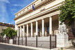 Court of appeal in Aix en Provence with statues