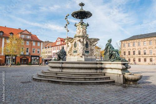 Cuadros en Lienzo Paulibrunnen Schlossplatz Erlangen