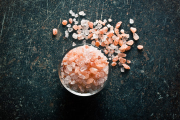 Wall Mural - Himalayan salt in bowl