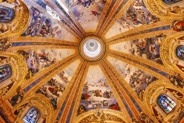 Wall Mural - Dome Stained Glass San Francisco el Grande Royal Basilica Madrid