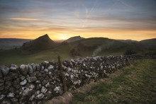 Stunning Landscape Of Chrome Hill And Parkhouse Hill In Peak Dis