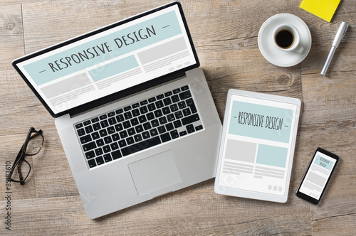 Fotografía El diseño de respuesta y dispositivos web