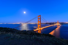 Golden Gate Bridge At Night , San Francisco