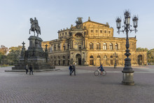 Germany, Dresden, View To Semper Opera House At Theatre Square