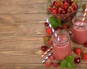 Canvas Print - Dietary berry smoothies