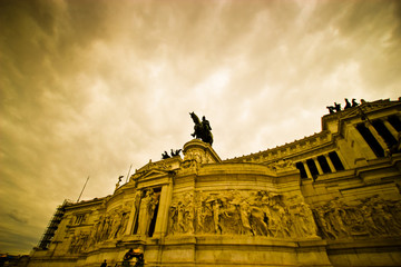 Canvas Print - Exterior of the altar of the fatherland