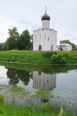 Canvas Print - Church of the Intercession on the Nerl in Bogolyubovo near Vladimir, Russia