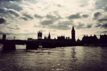 Fototapete - Silhouette of the Houses of Parliament, London