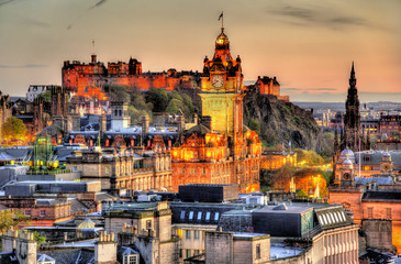 Canvas Print - View from Calton Hill towards Edinburgh Castle - Scotland