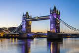 Fototapeta Londyn - Tower Bridge at Dawn
